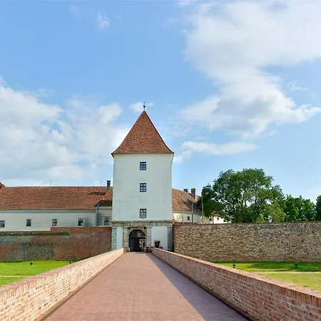 Apartament Club Luxury Sárvár